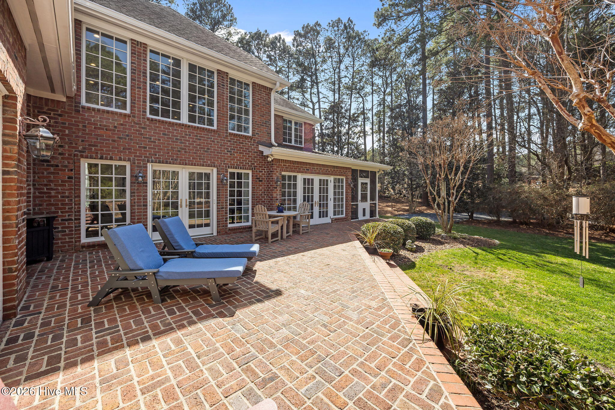 32 Glenbarr Court