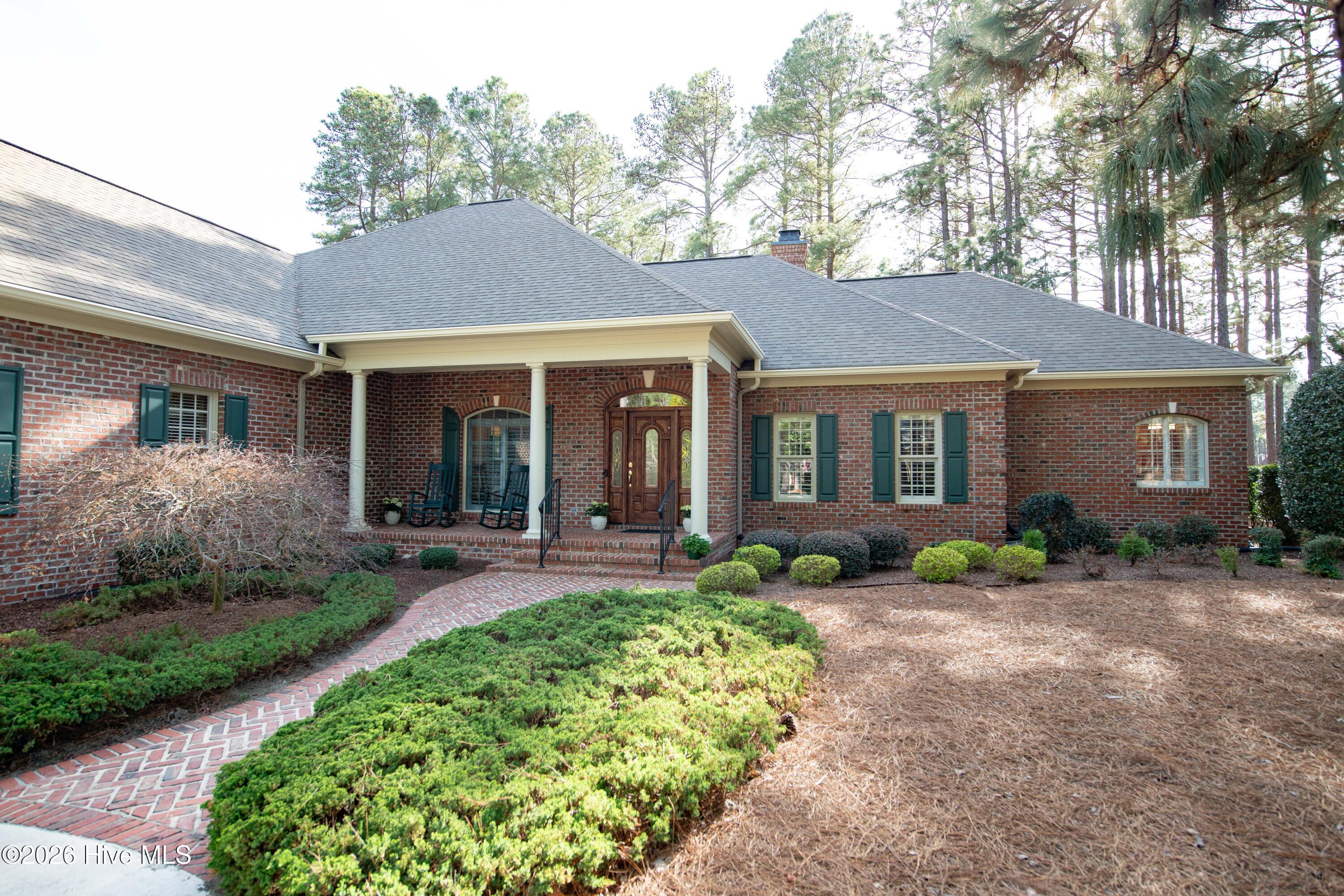 26 Strathaven Drive