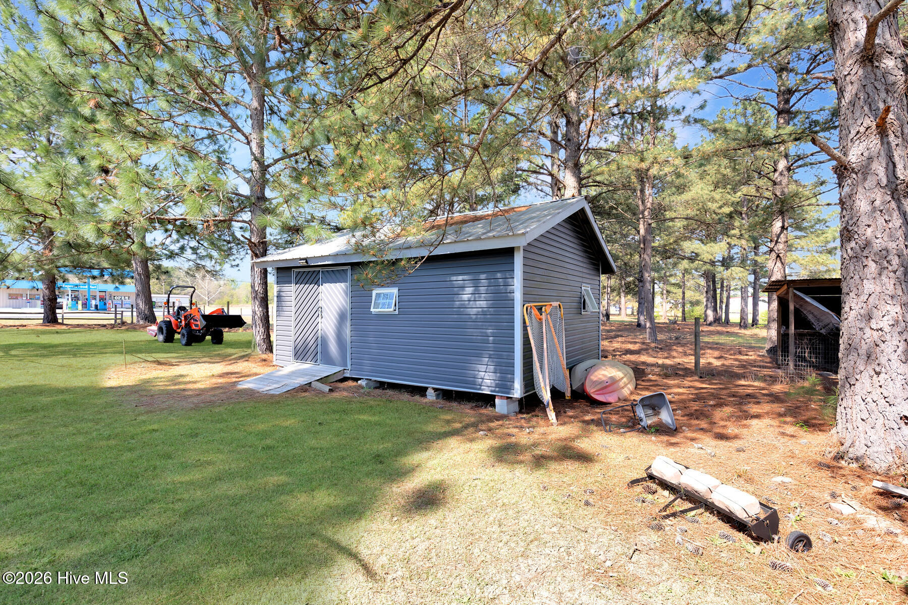 4609 Lobelia Road