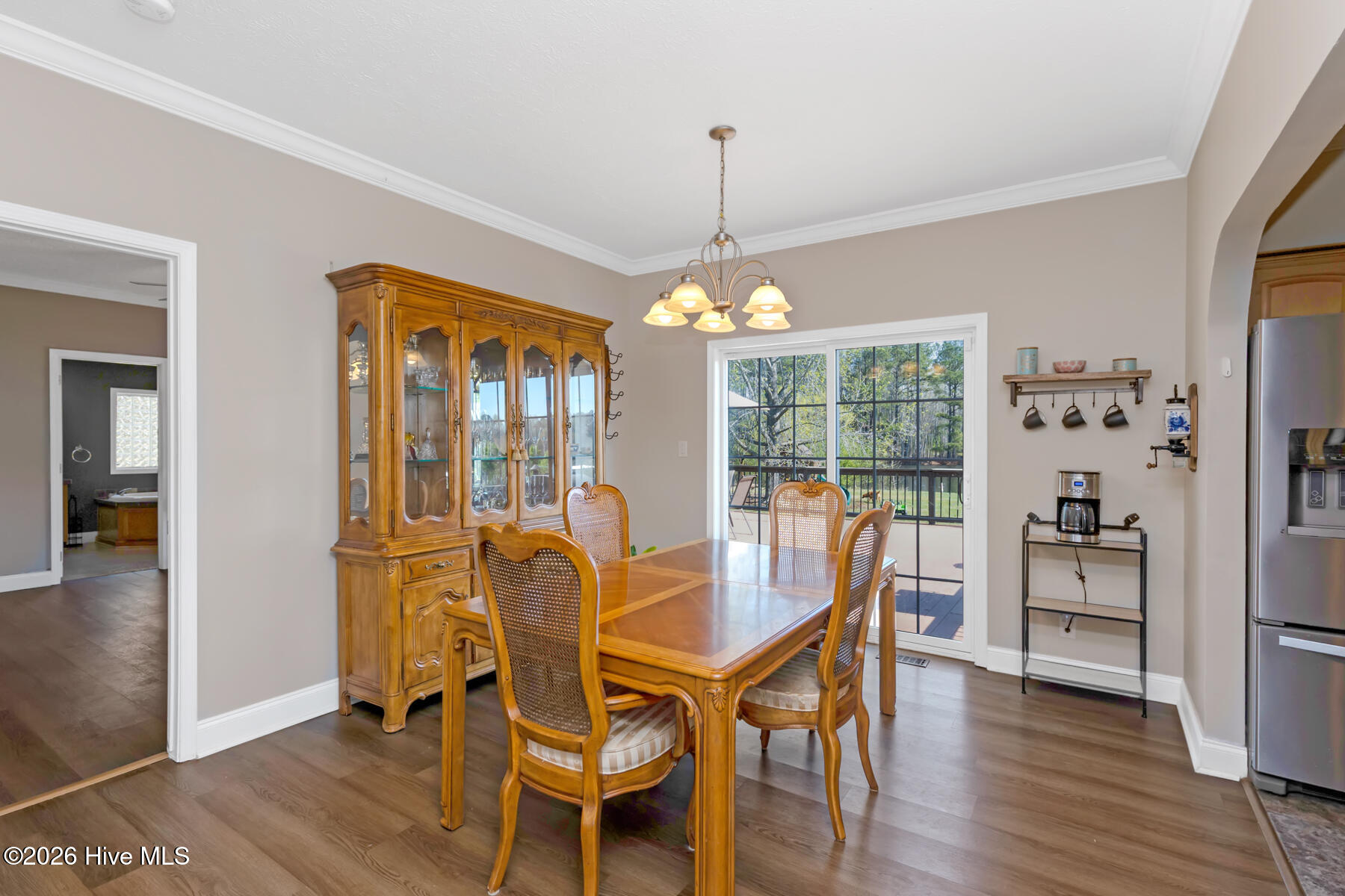 4609 Lobelia Road