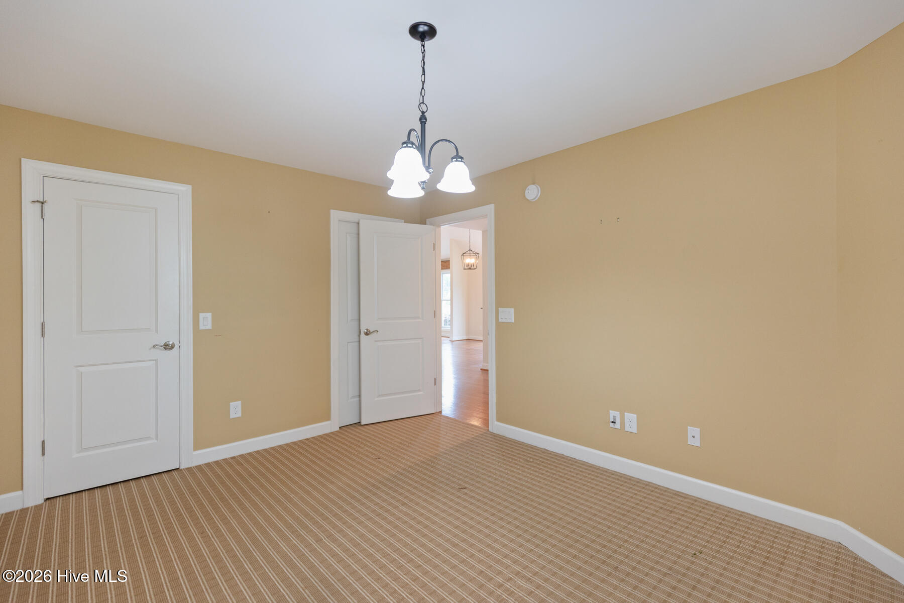 513 Cottage Lane
