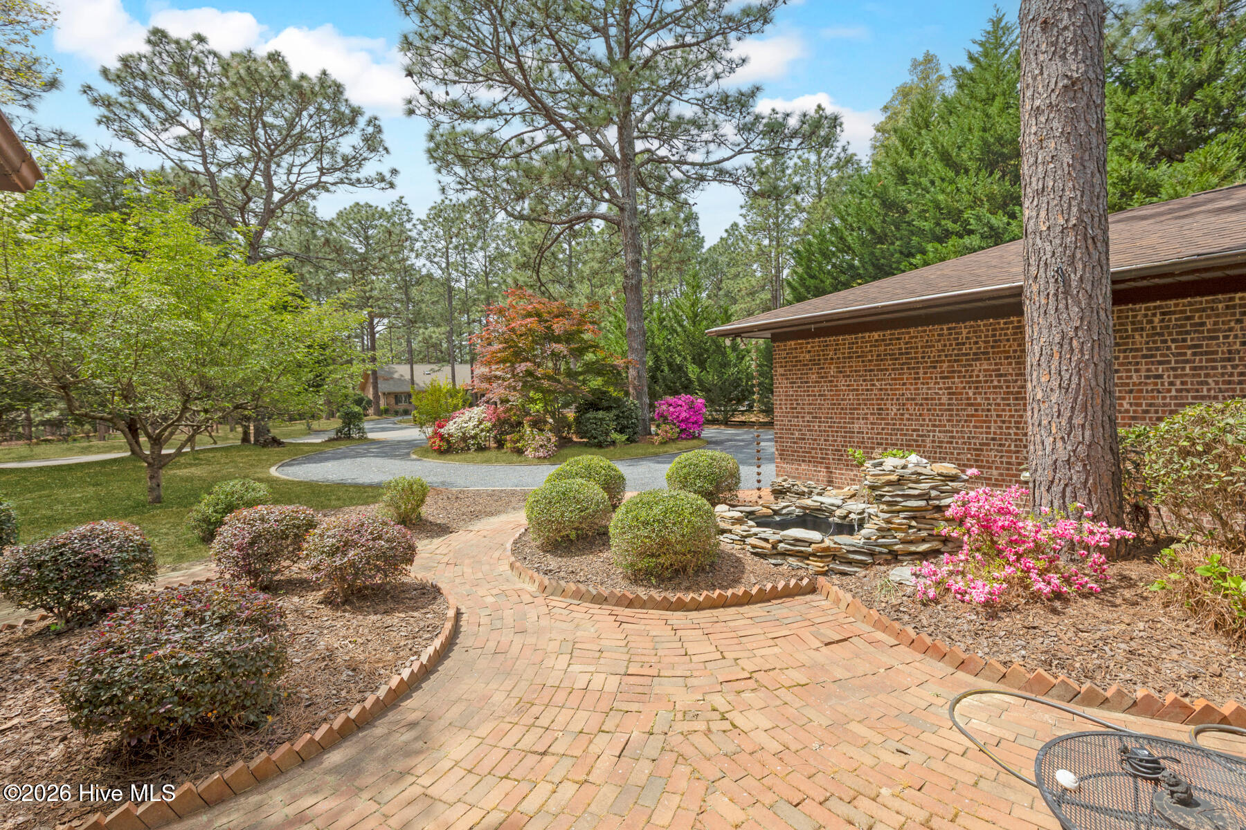 111 Somerset Lane