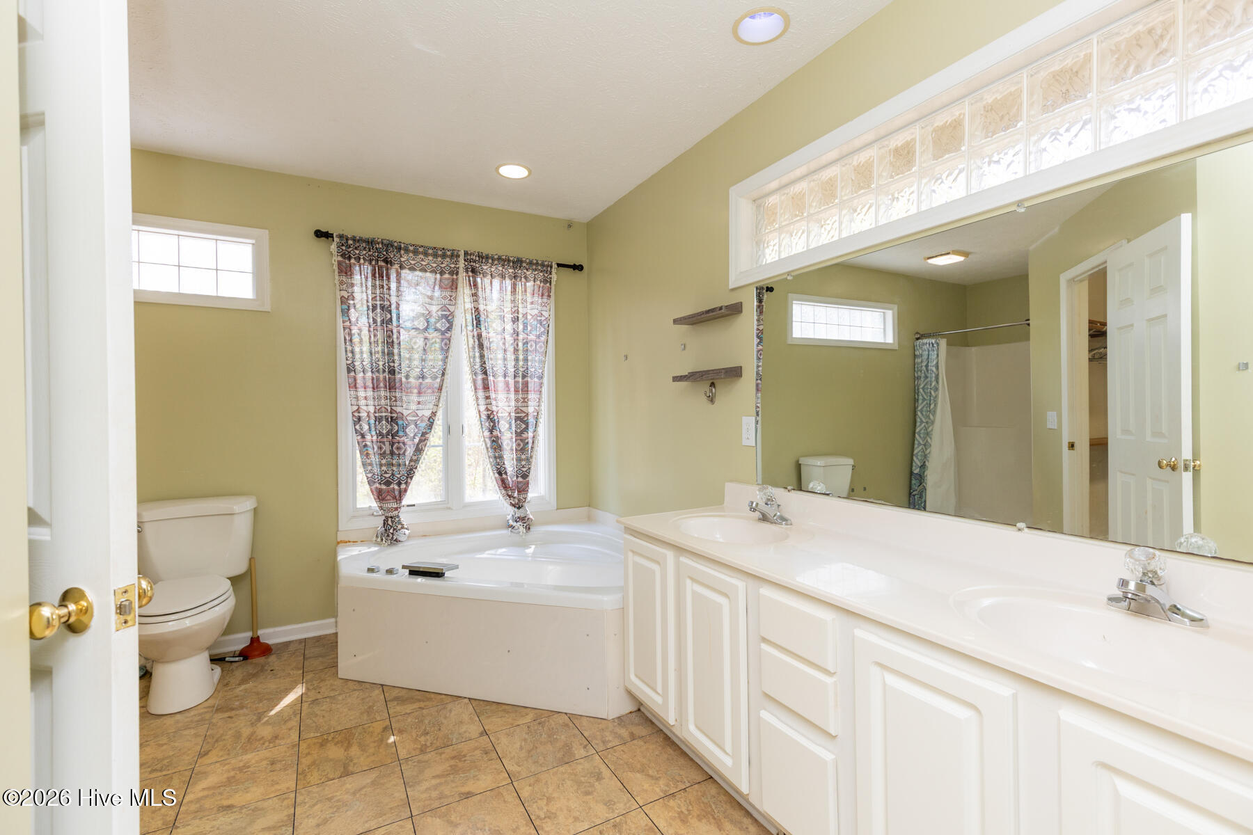 112 Shady Wood Court