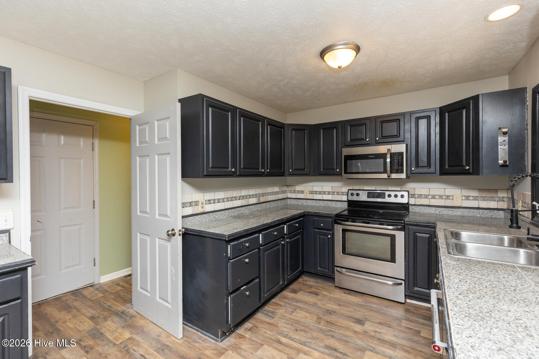 112 Shady Wood Court