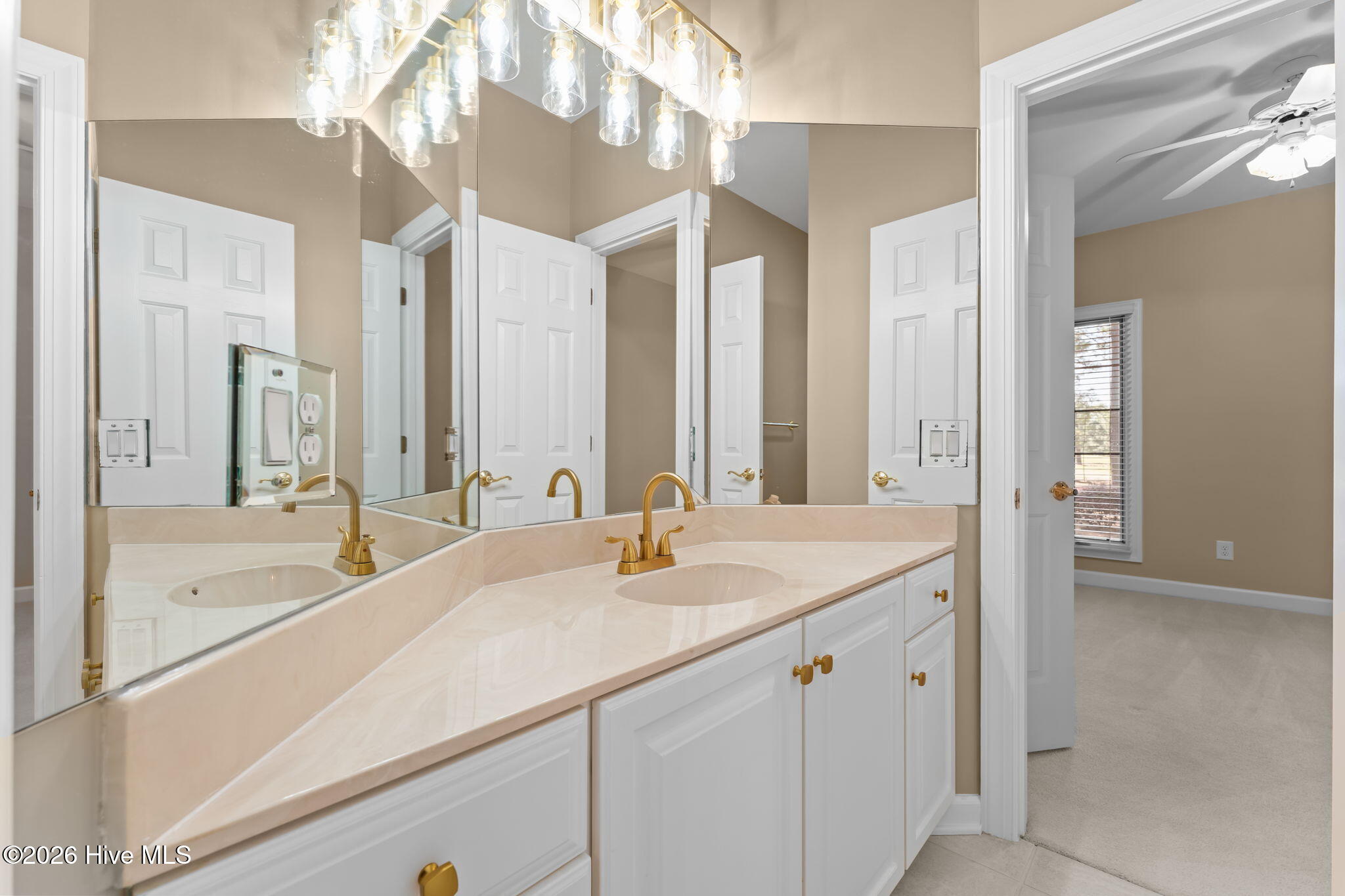 28 Abbottsford Drive