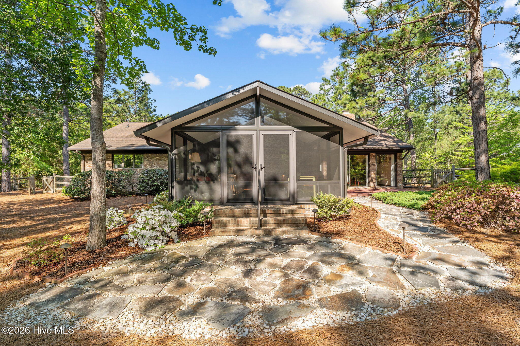 3 Mcdonald Place