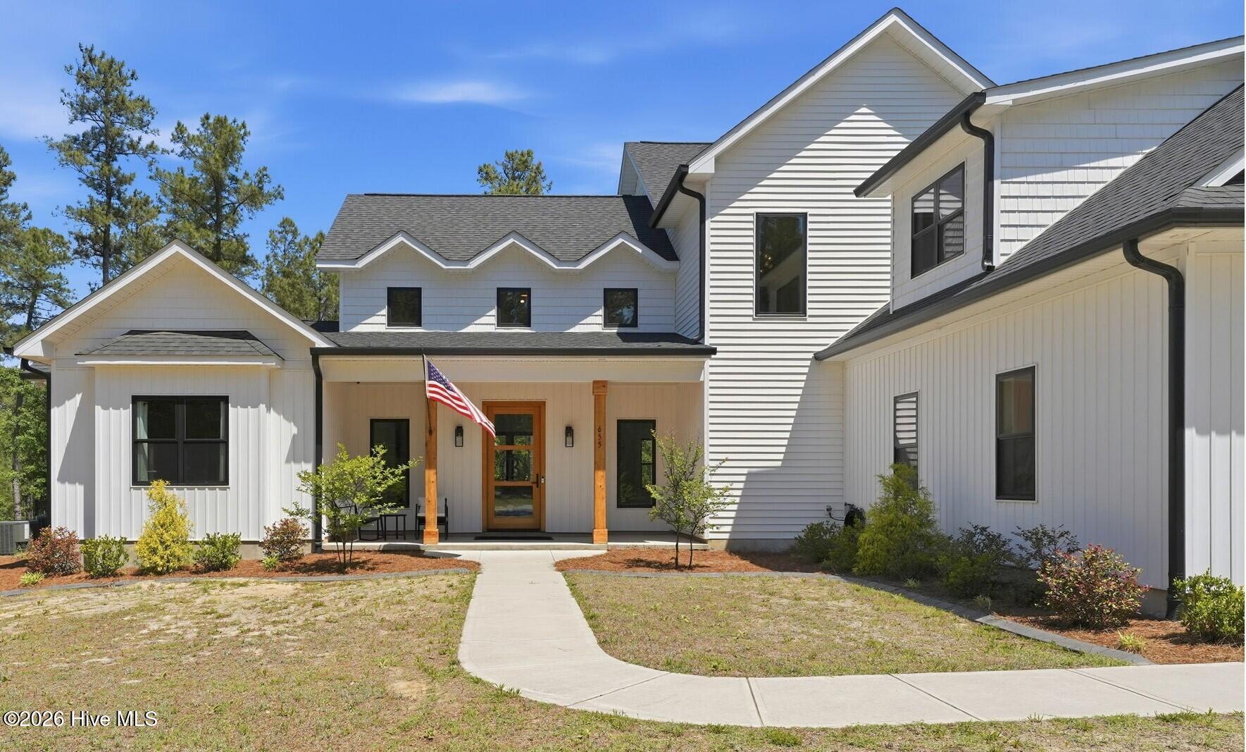 655 Tufts Vista