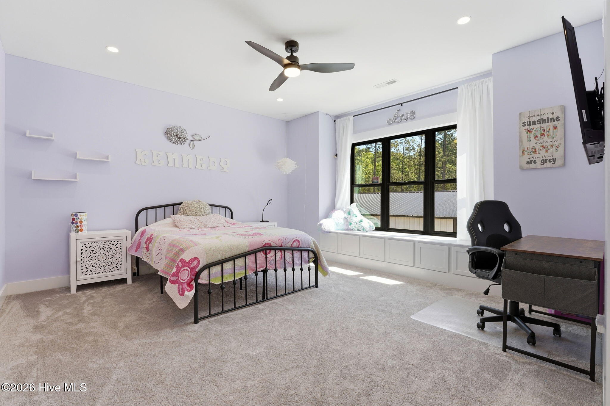 655 Tufts Vista