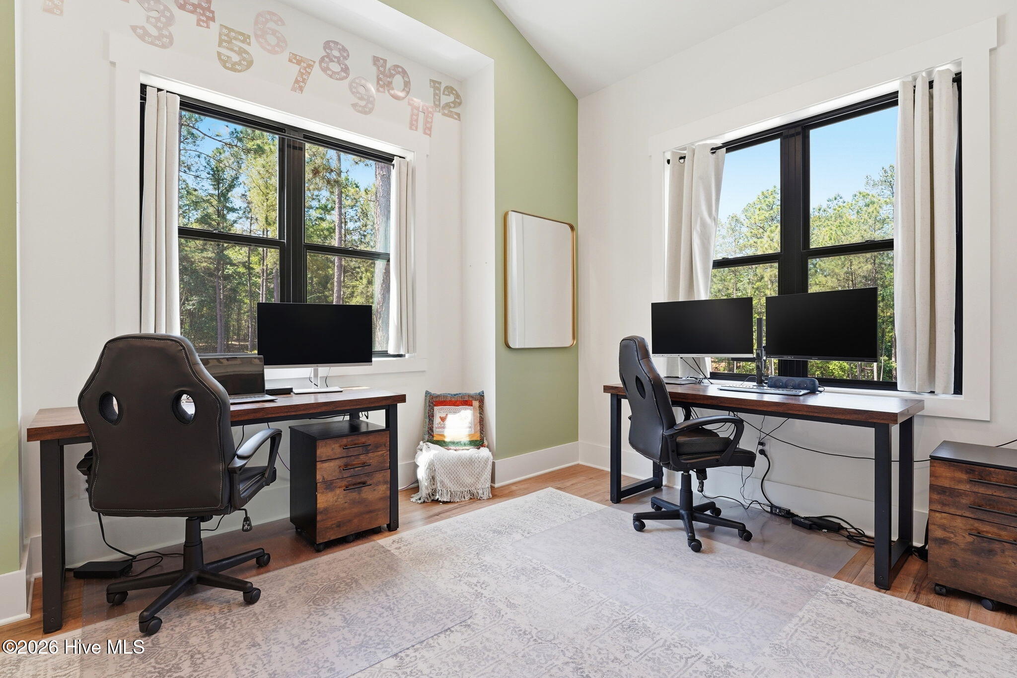 655 Tufts Vista
