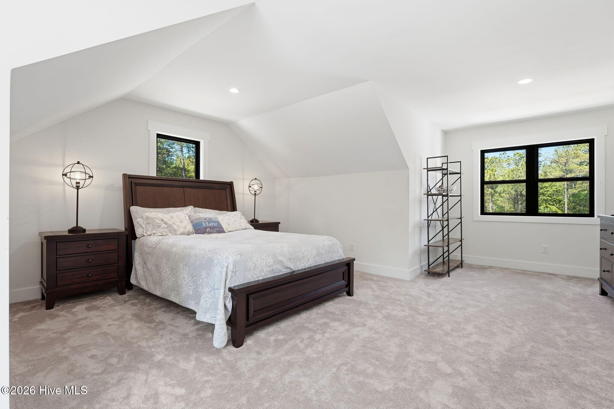 655 Tufts Vista
