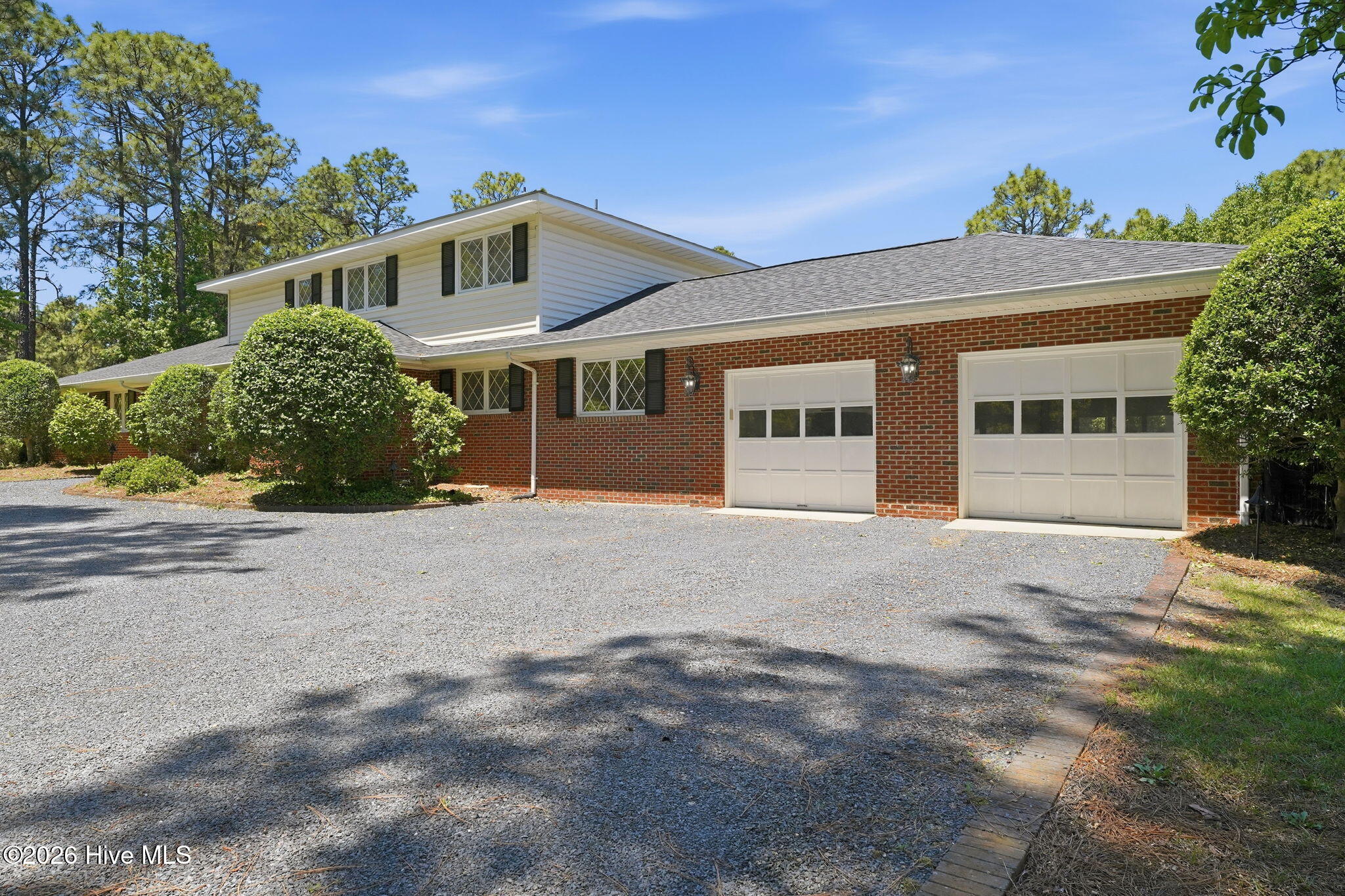 2000 Airport Road