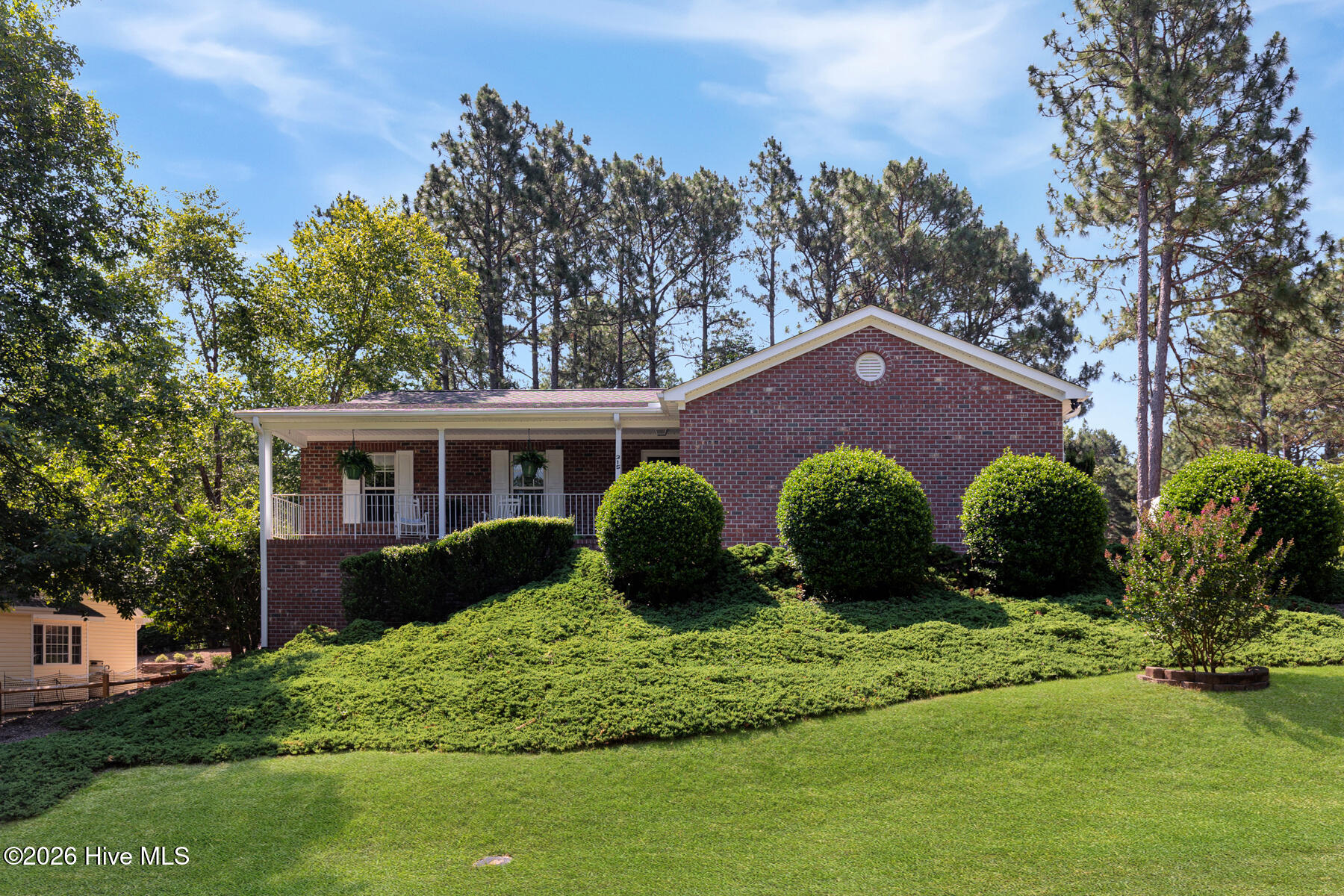 315 Sandhills Circle