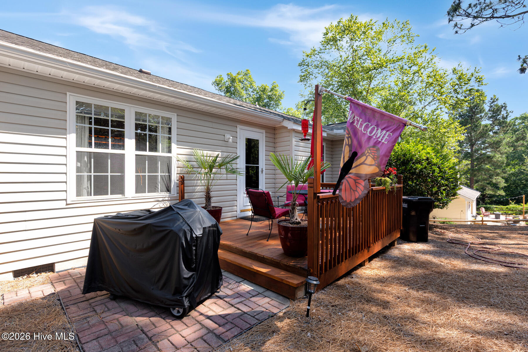 315 Sandhills Circle