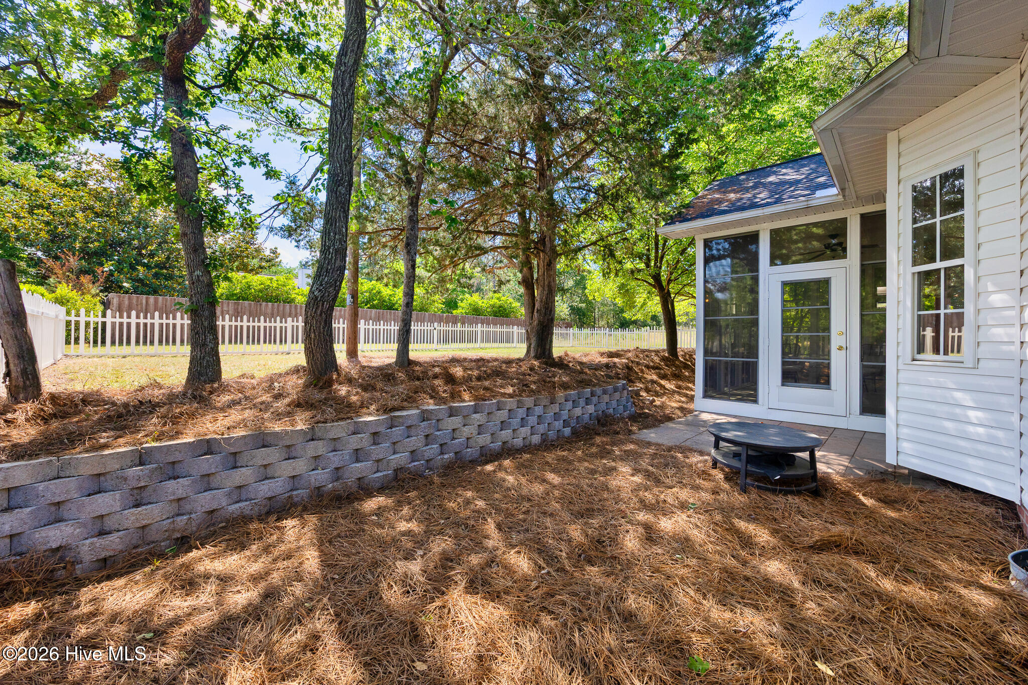 1235 Burning Tree Road 12