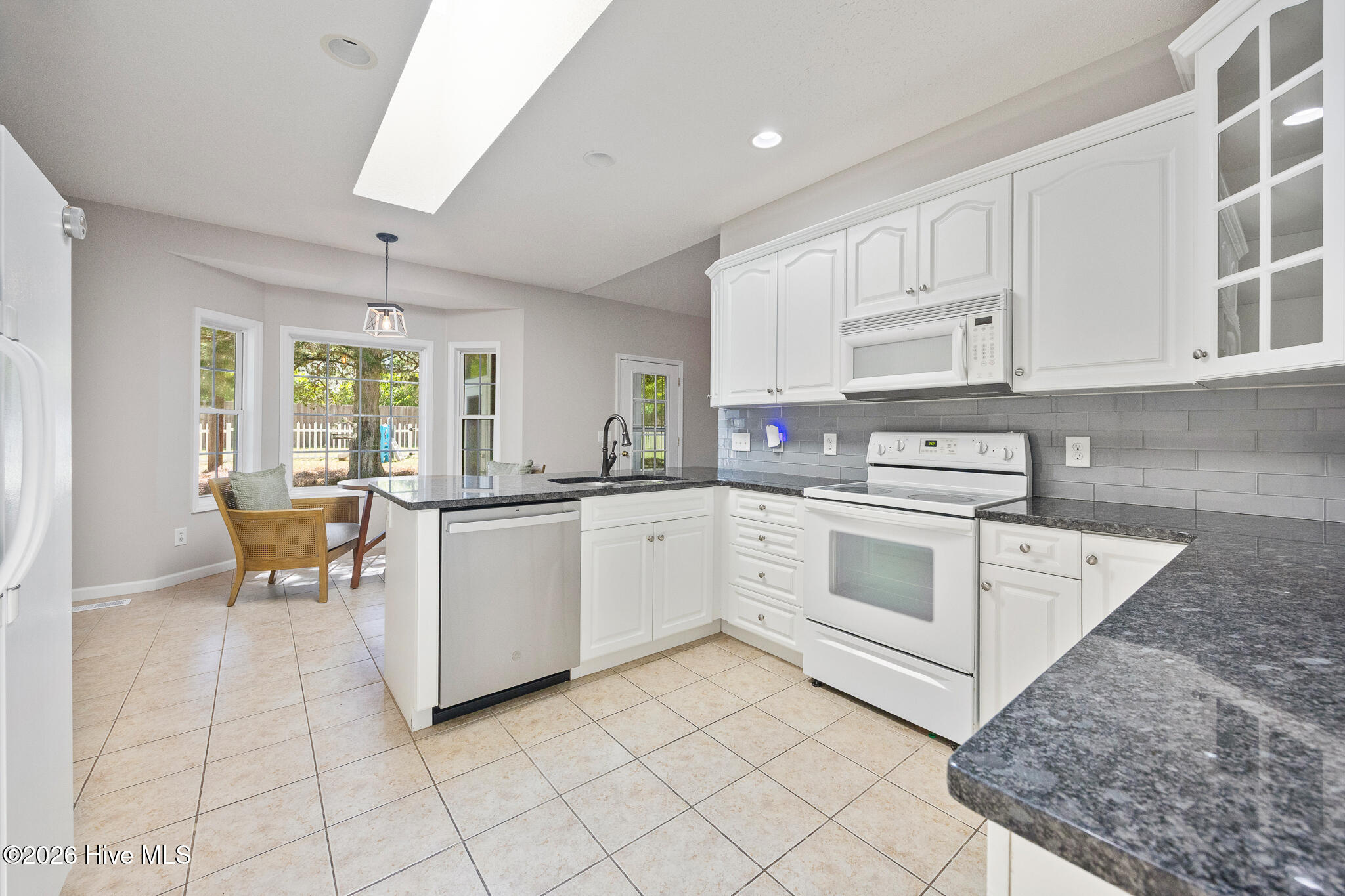 1235 Burning Tree Road 12