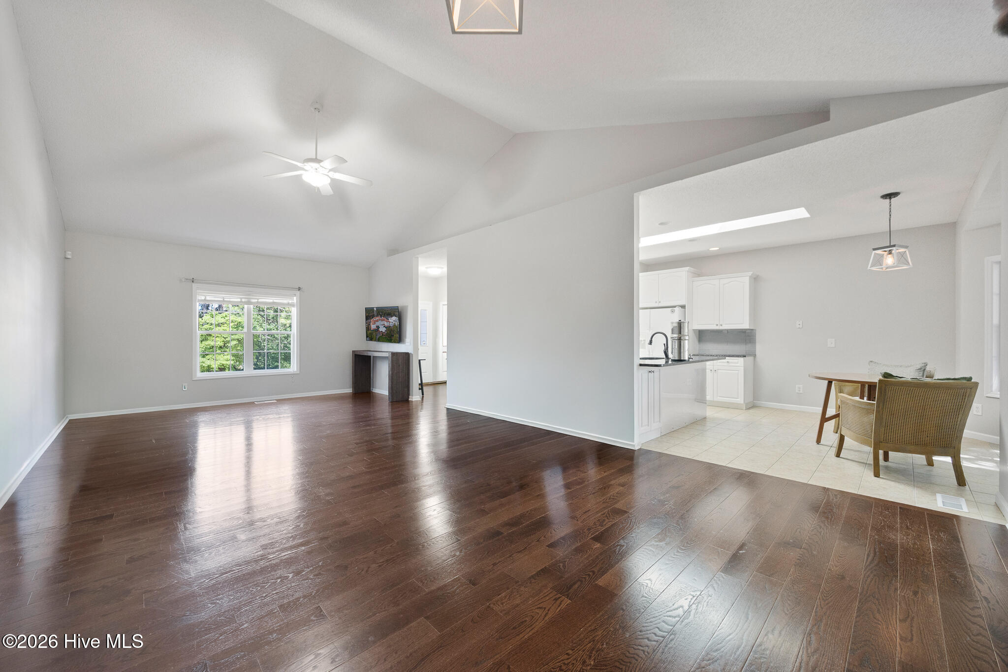 1235 Burning Tree Road 12