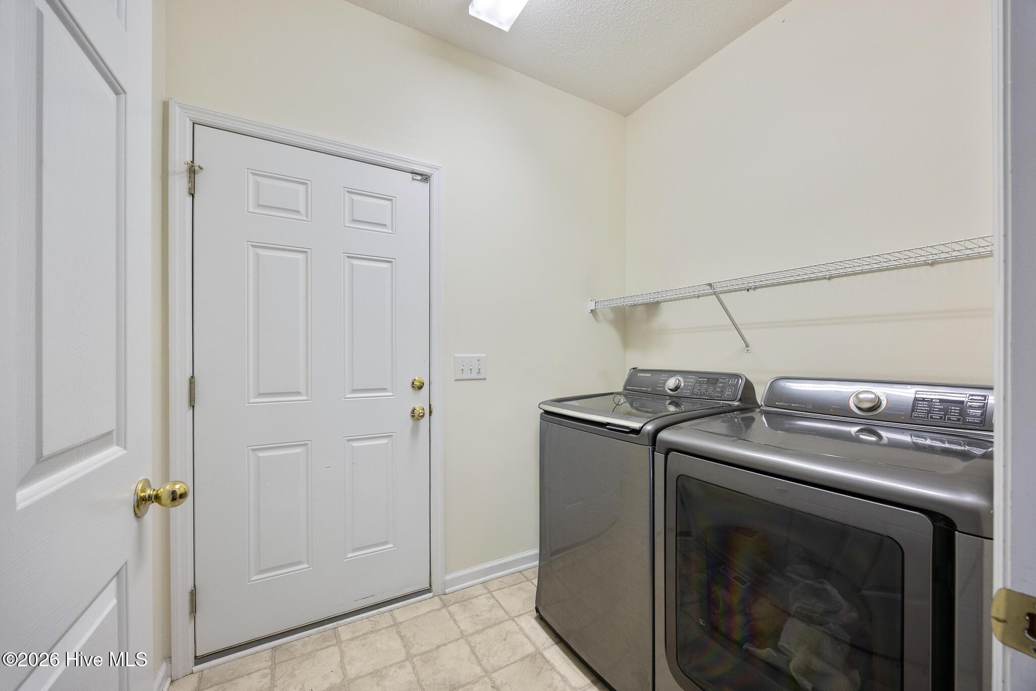 1235 Burning Tree Road 12