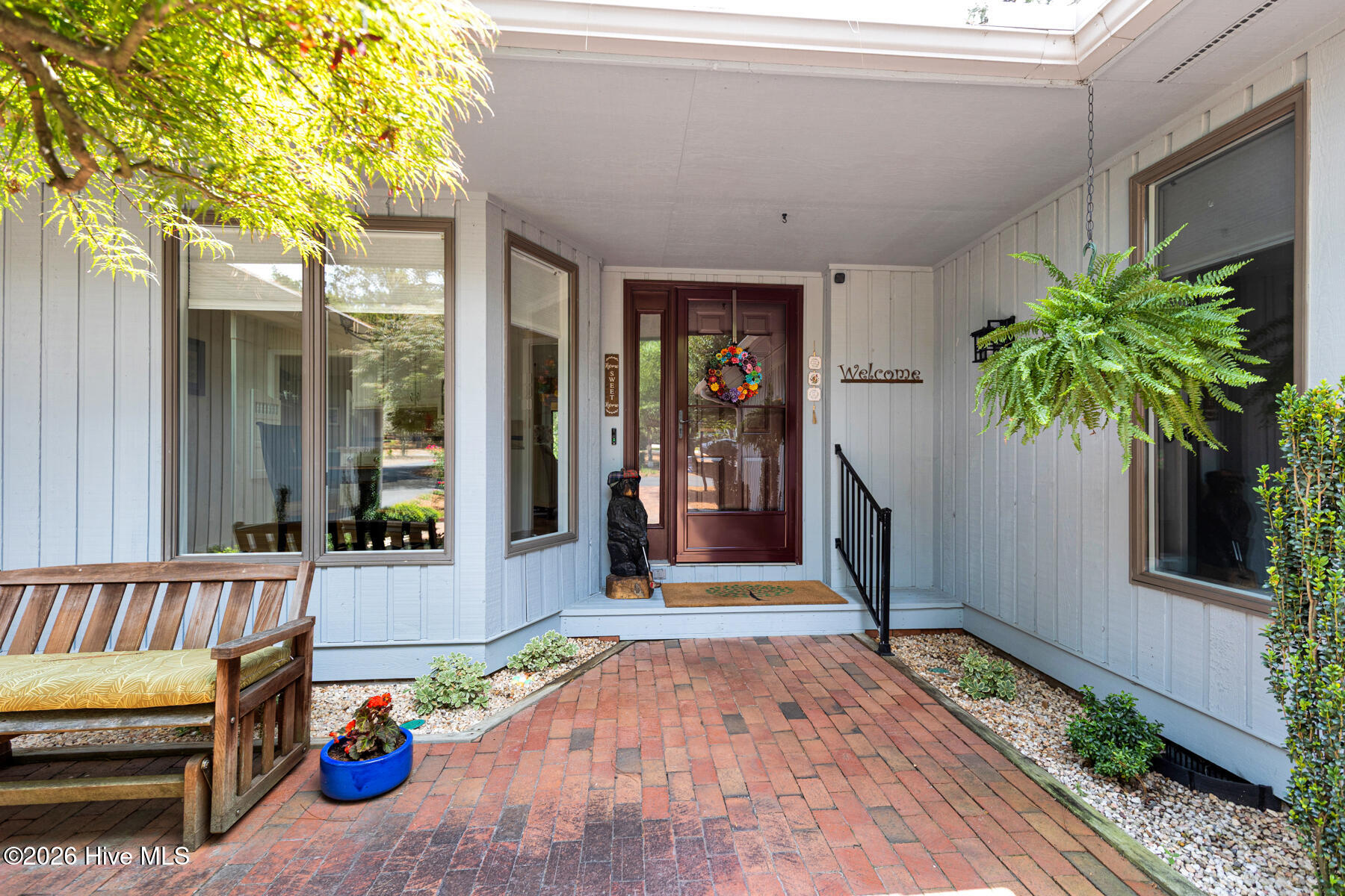 135 Devonshire Avenue W