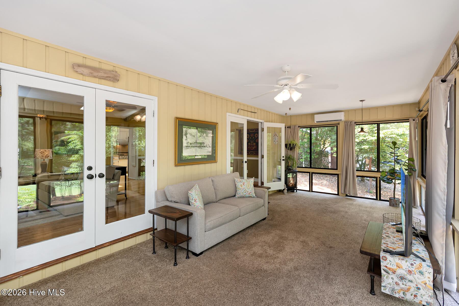 135 Devonshire Avenue W