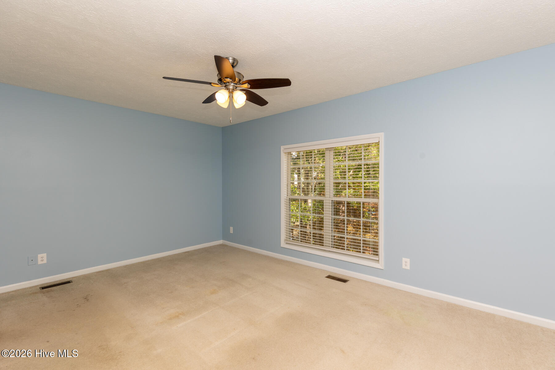 142 Overlook Drive