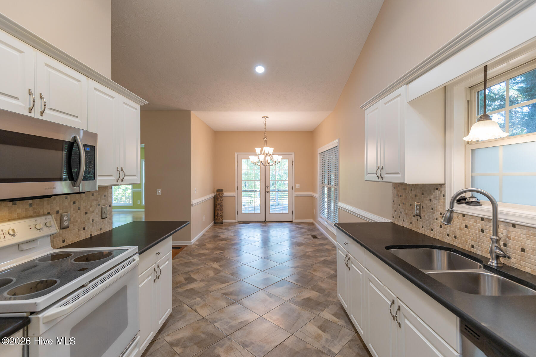 142 Overlook Drive