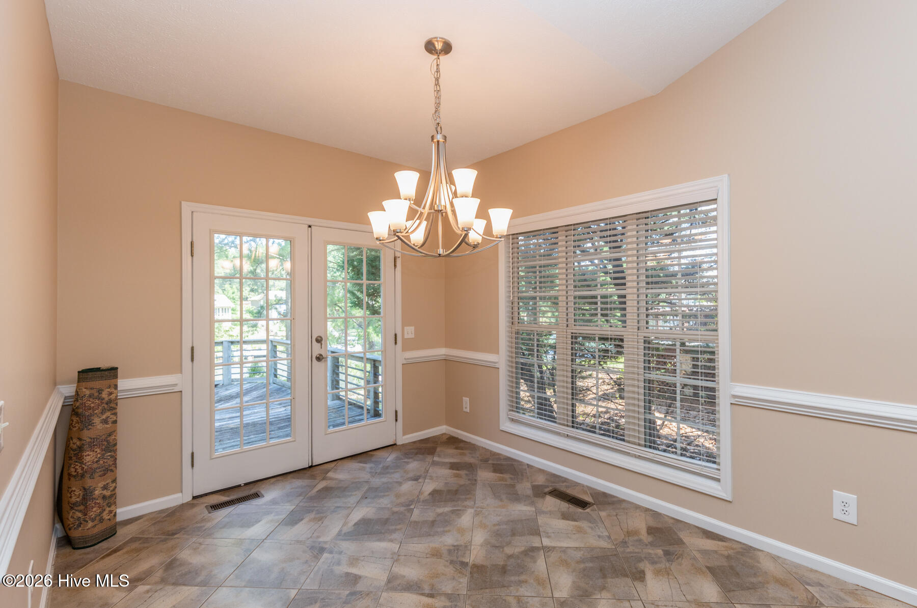 142 Overlook Drive