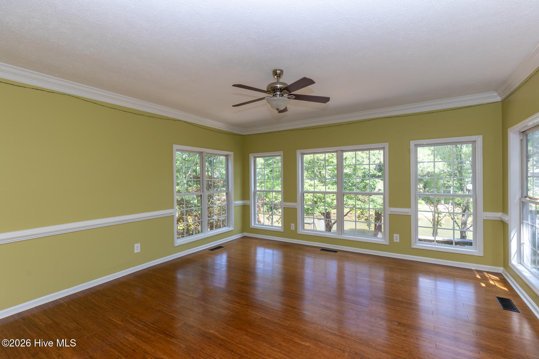 142 Overlook Drive