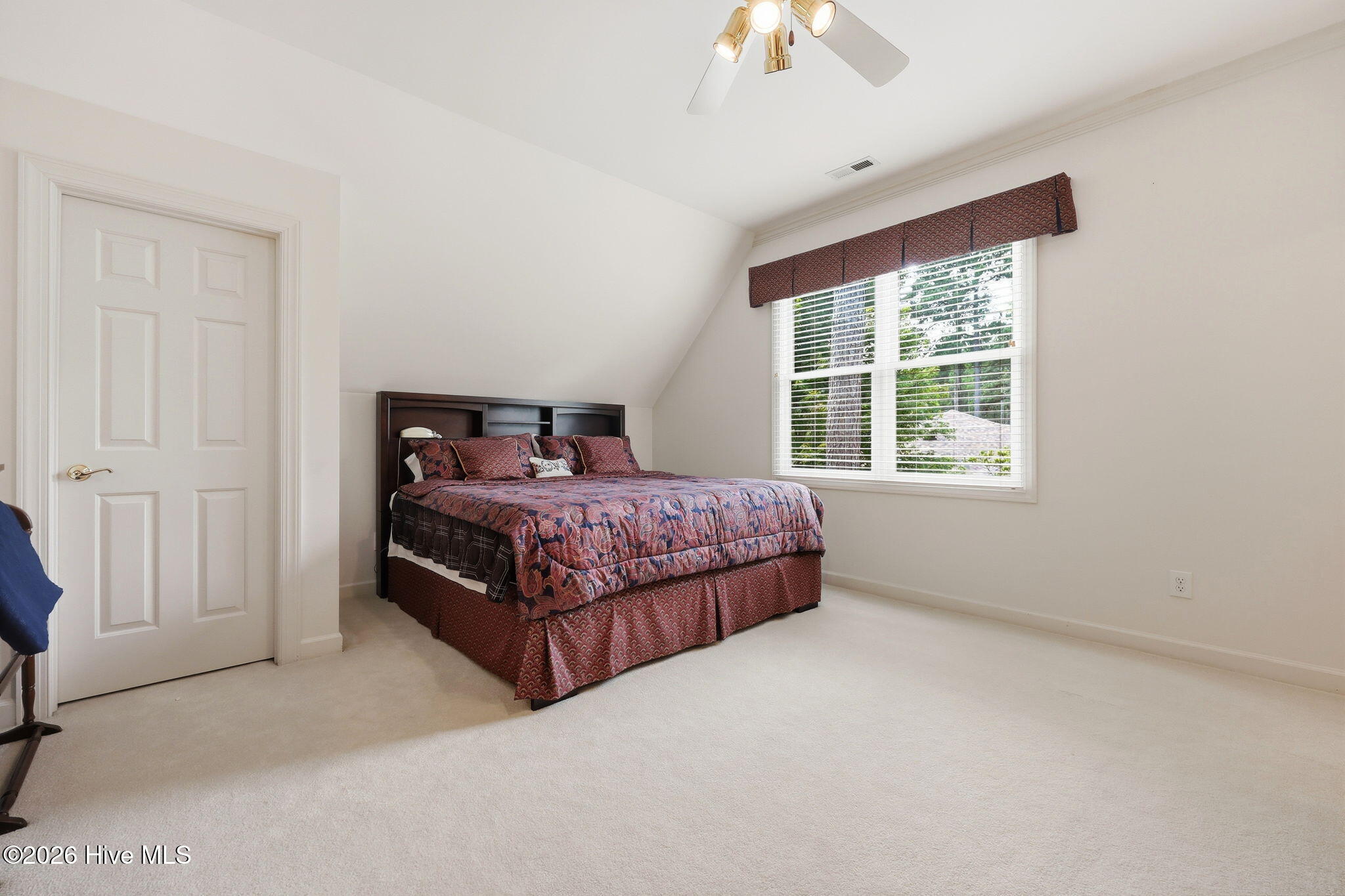83 Abbottsford Drive