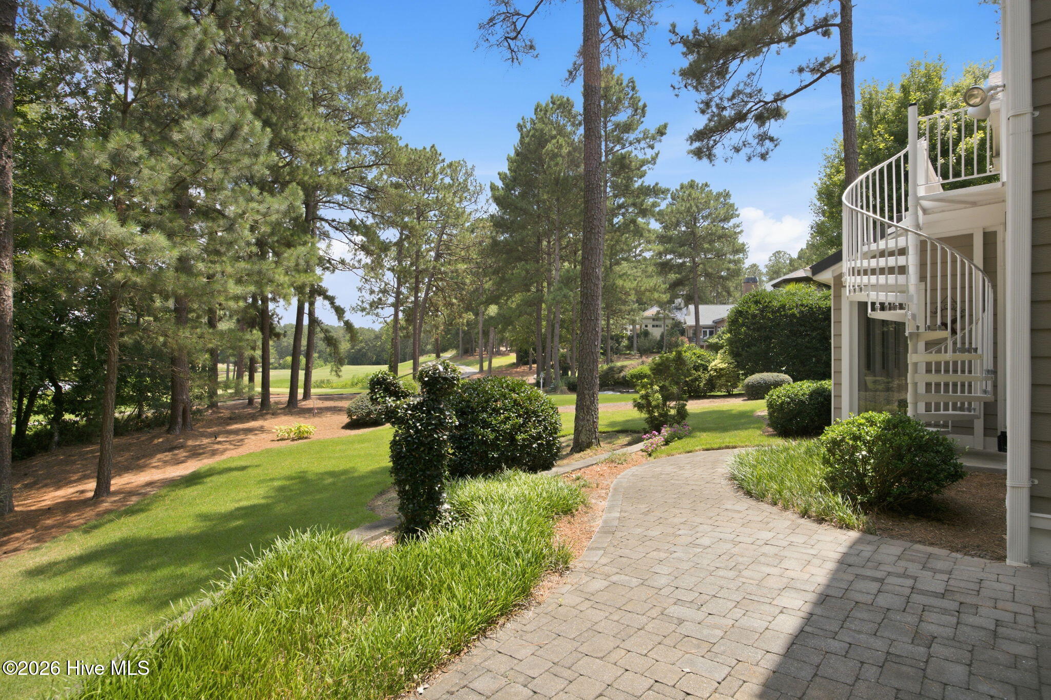 83 Abbottsford Drive