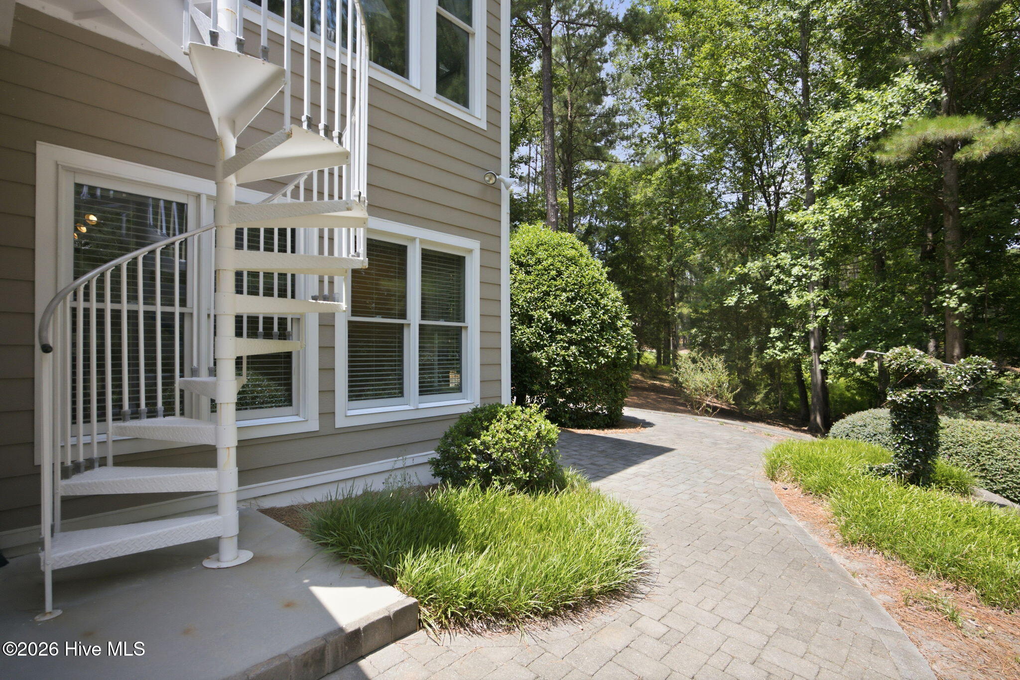 83 Abbottsford Drive