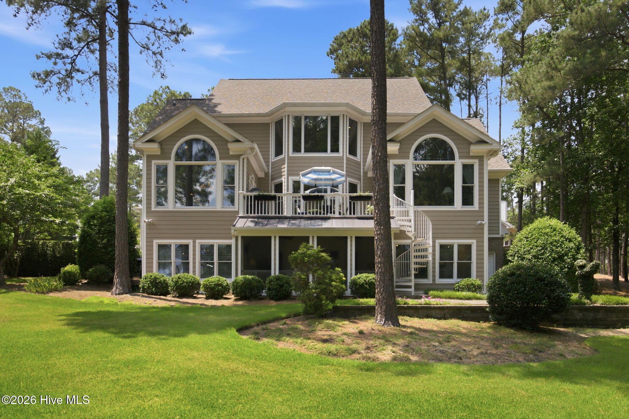83 Abbottsford Drive