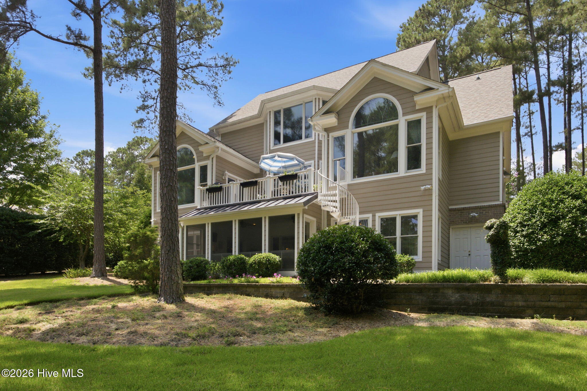 83 Abbottsford Drive