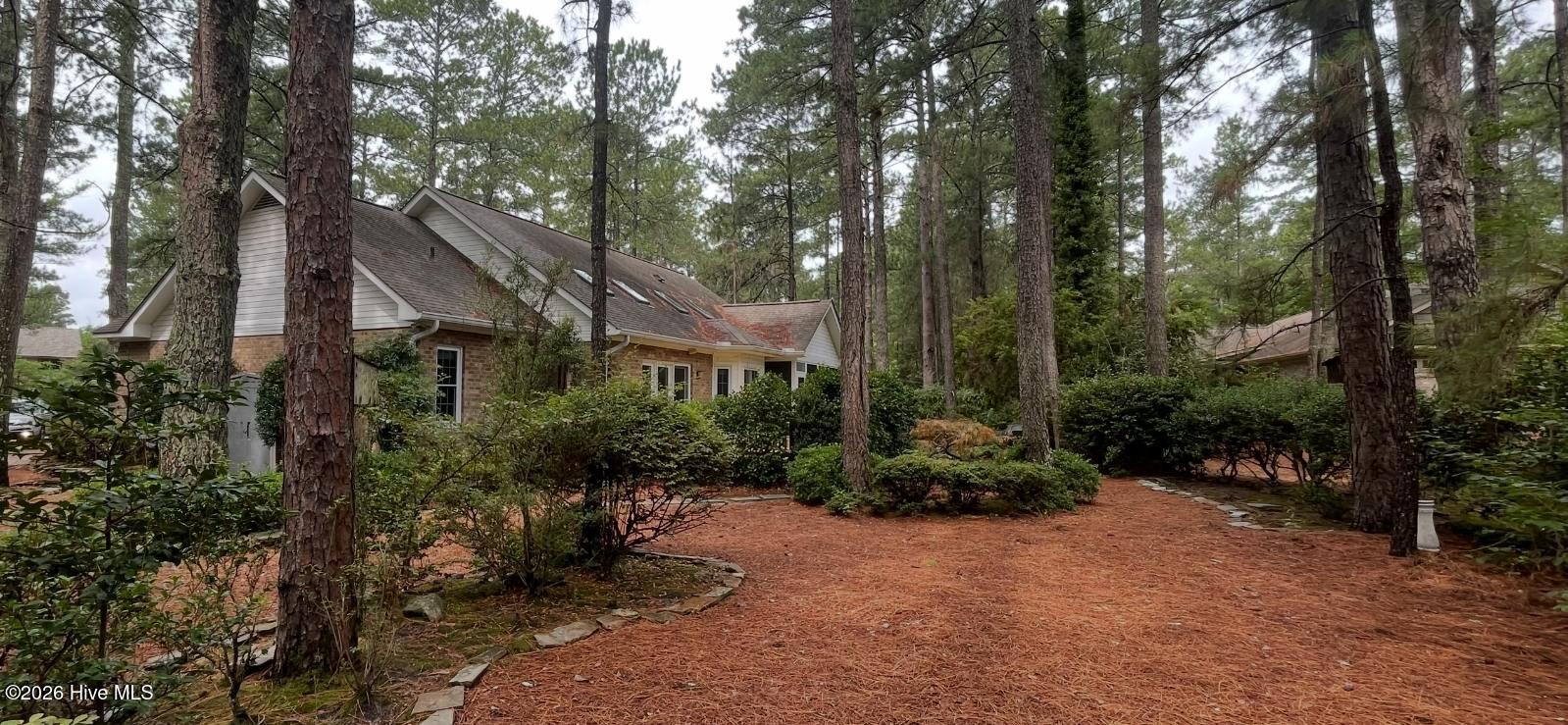 5 Woodway Lane