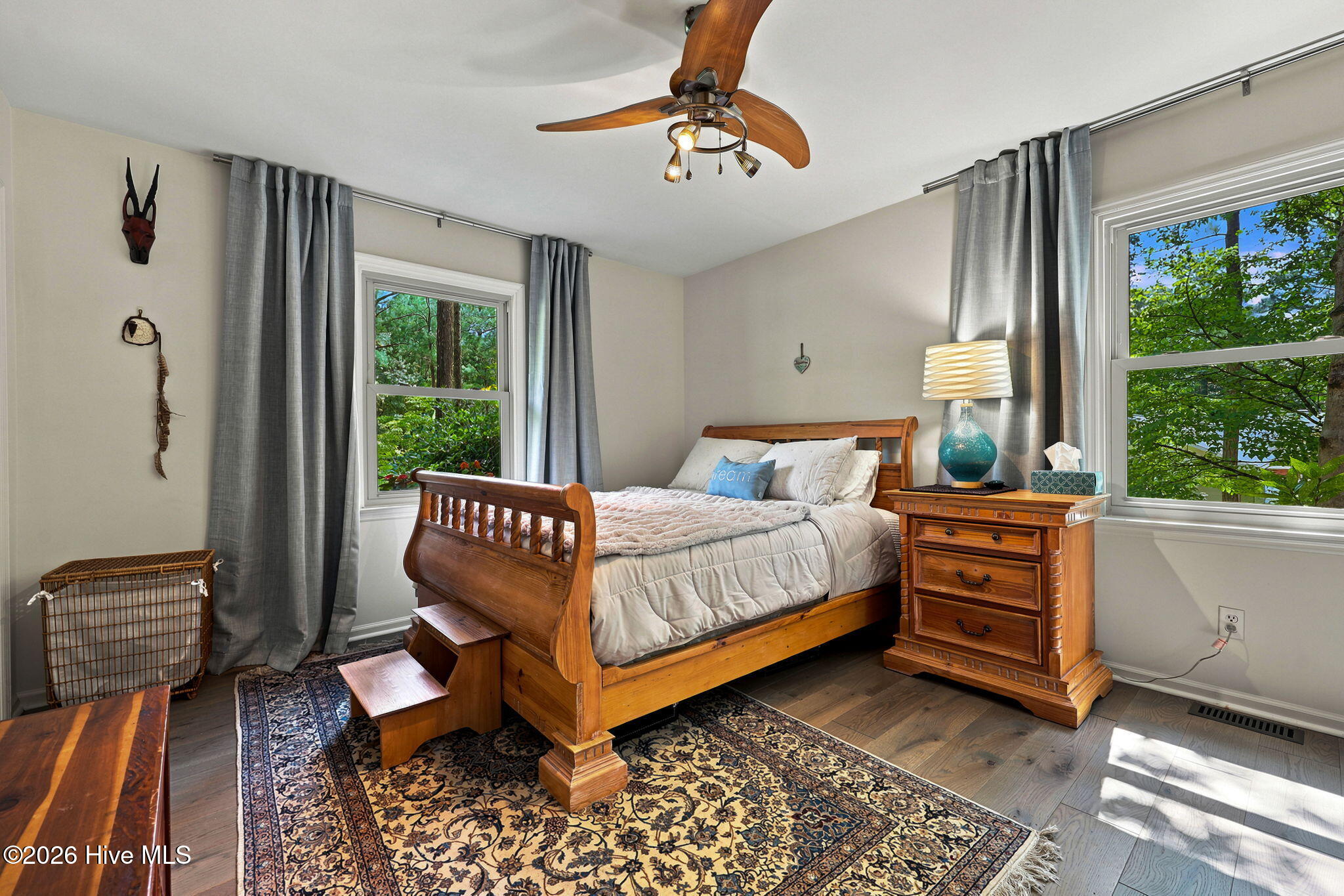 9 Lakewood Court