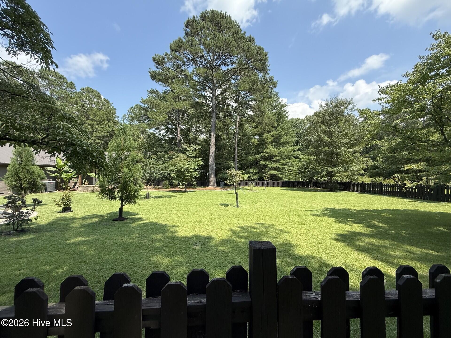 9 Lakewood Court