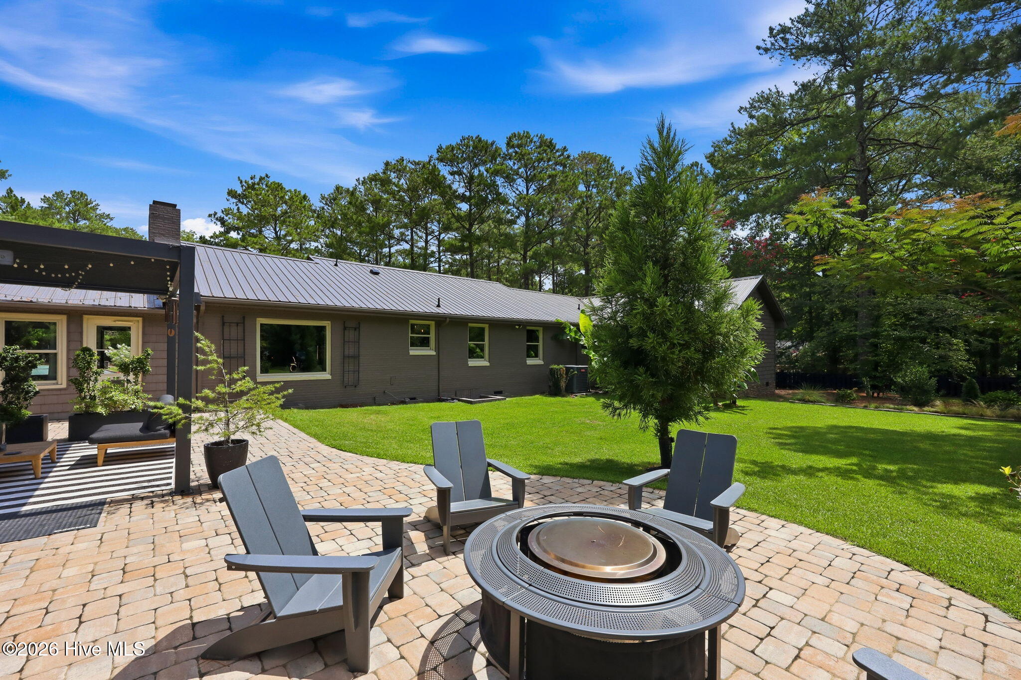 9 Lakewood Court
