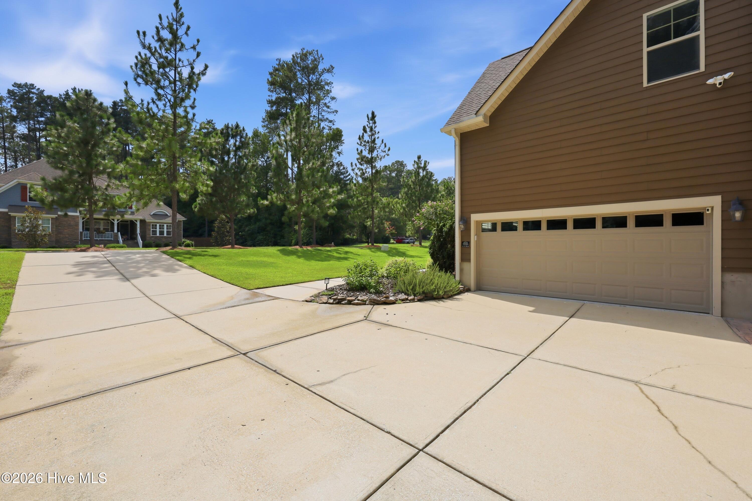 165 Glenmoor Drive
