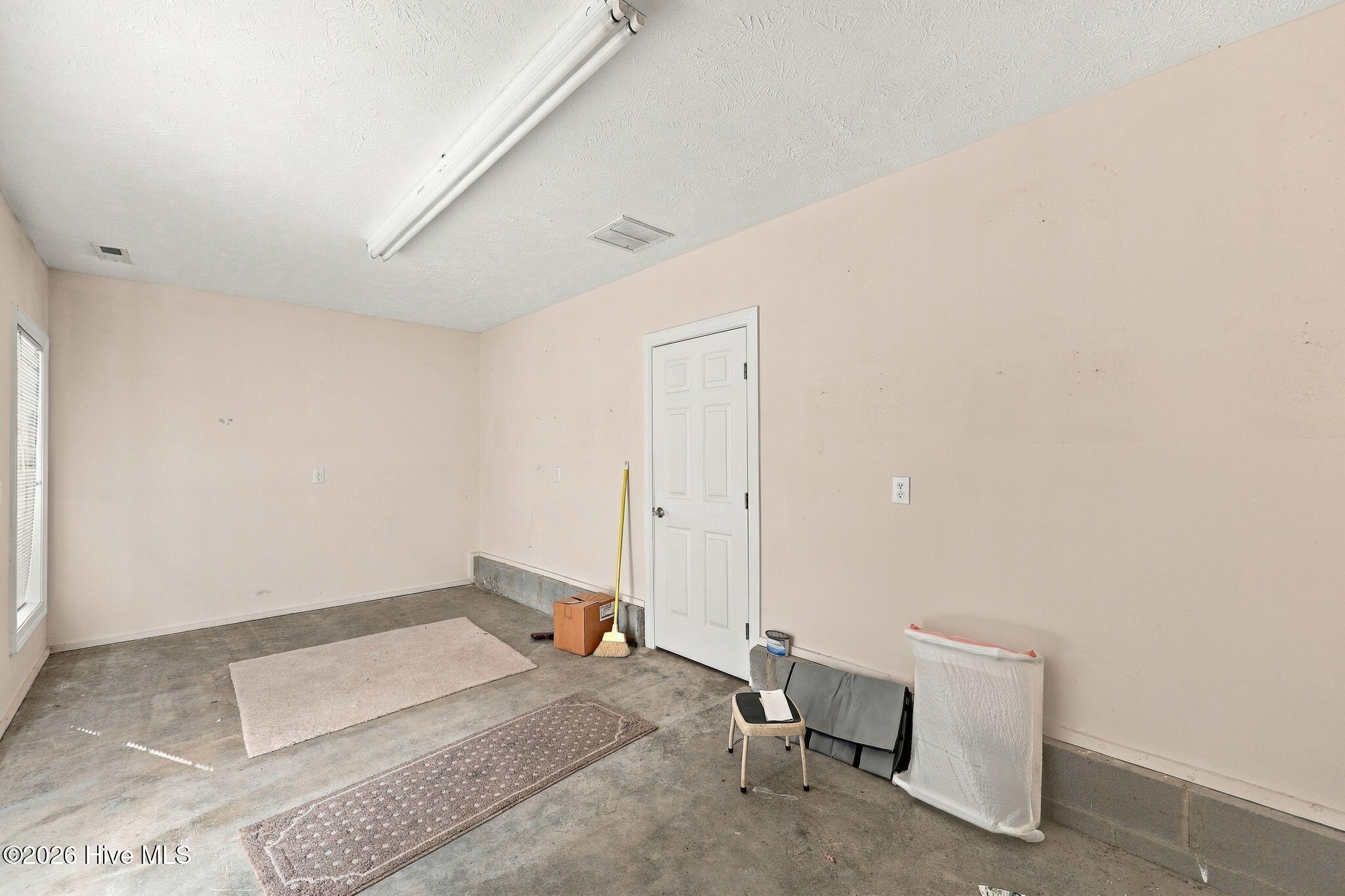 3 Wake Court