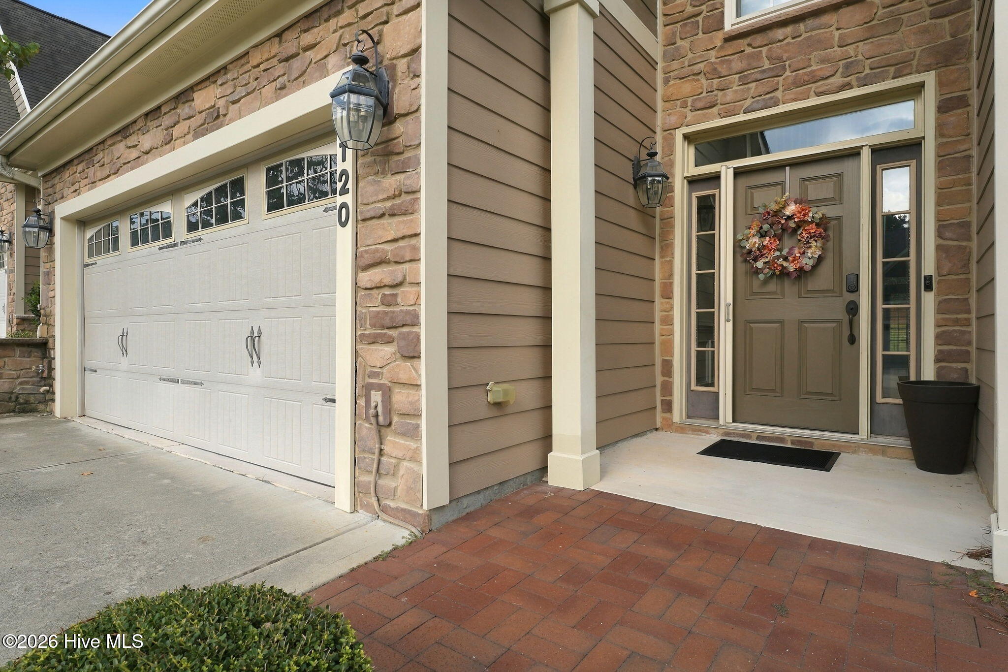 120 Shadow Creek Court