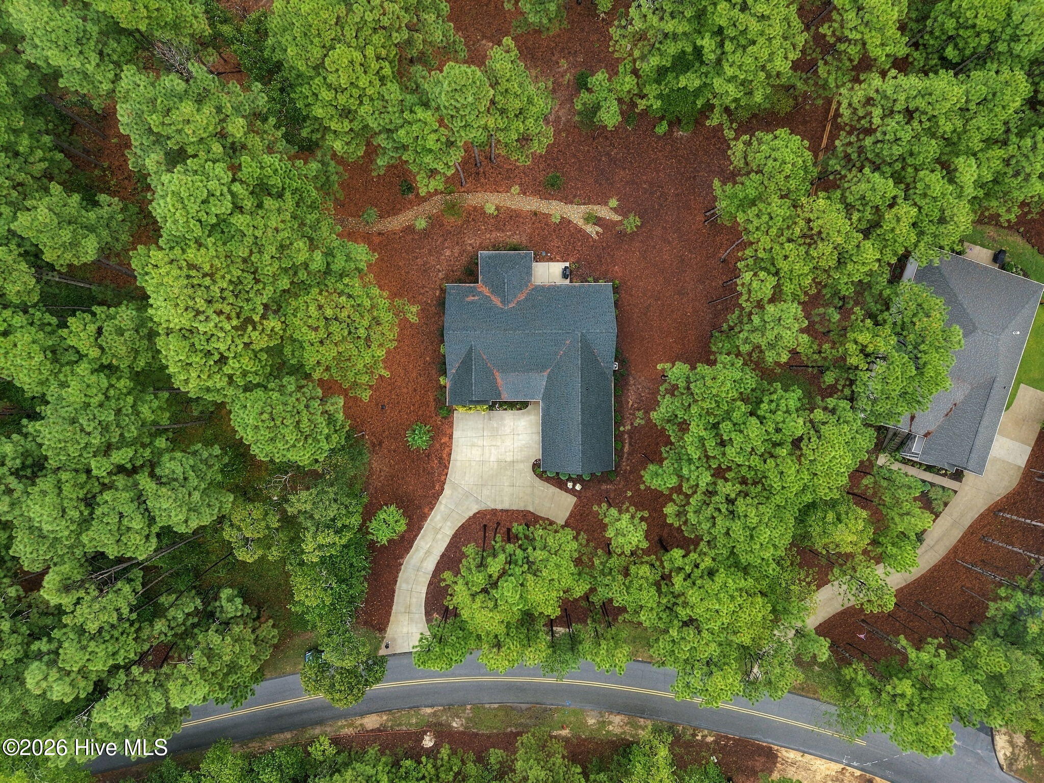 512 Longleaf Drive