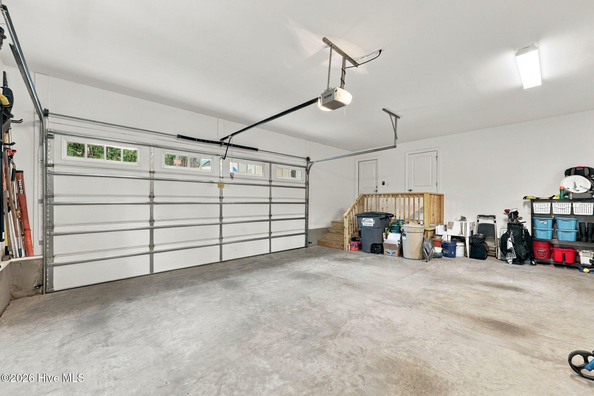 512 Longleaf Drive