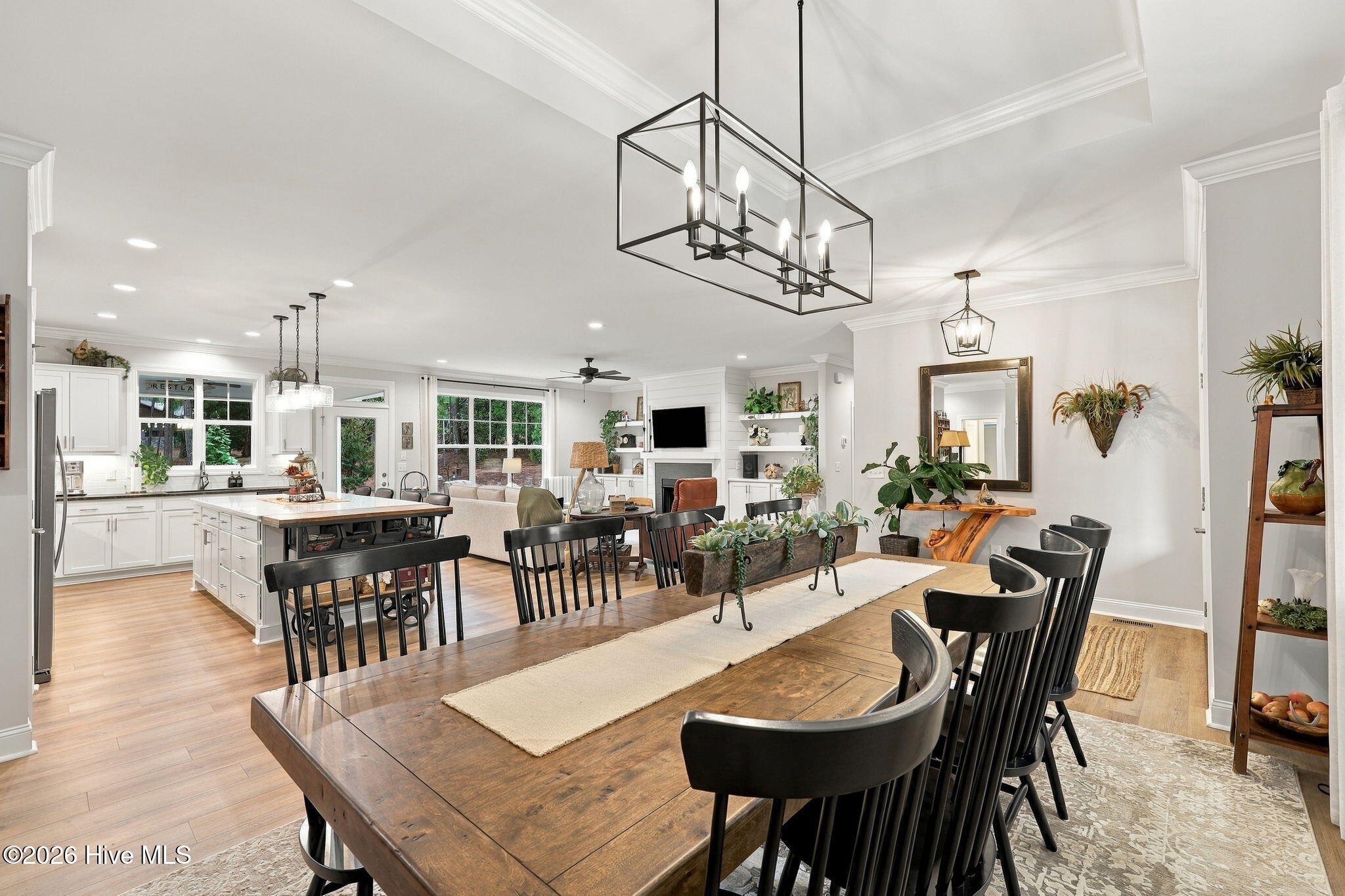 512 Longleaf Drive