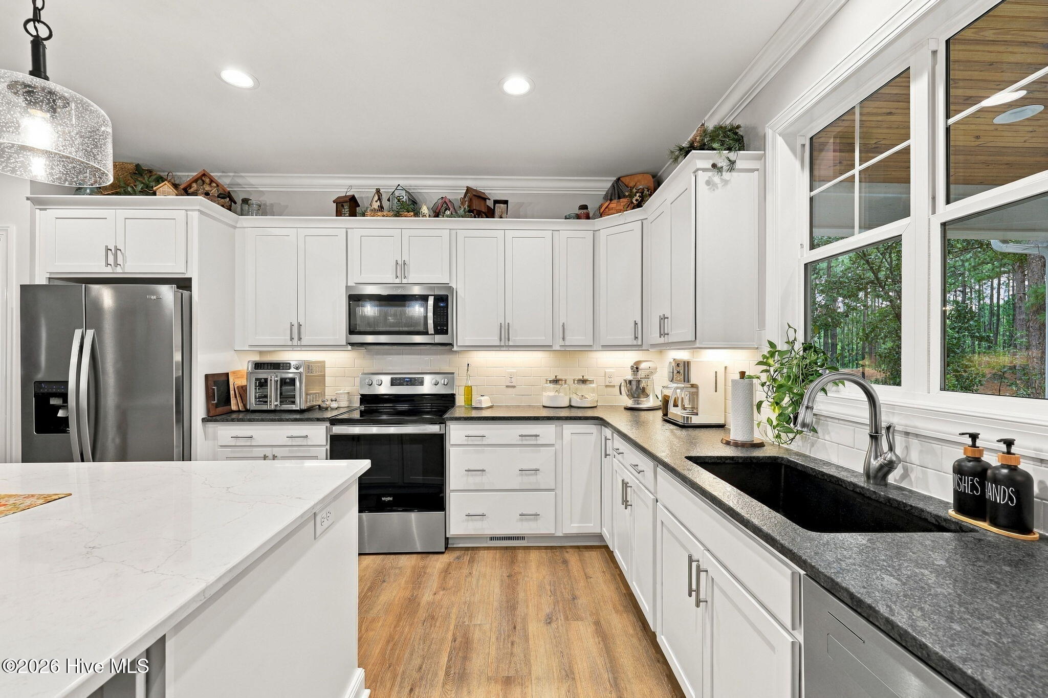 512 Longleaf Drive