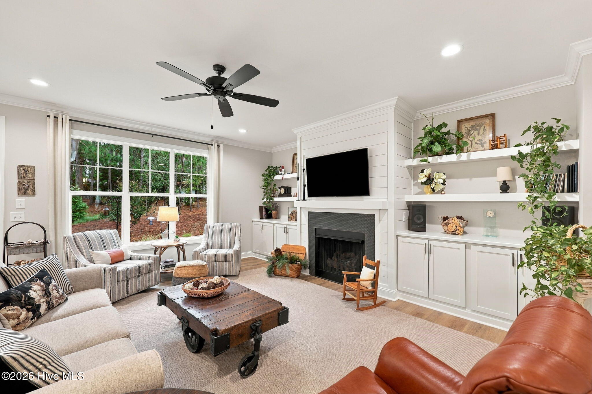 512 Longleaf Drive