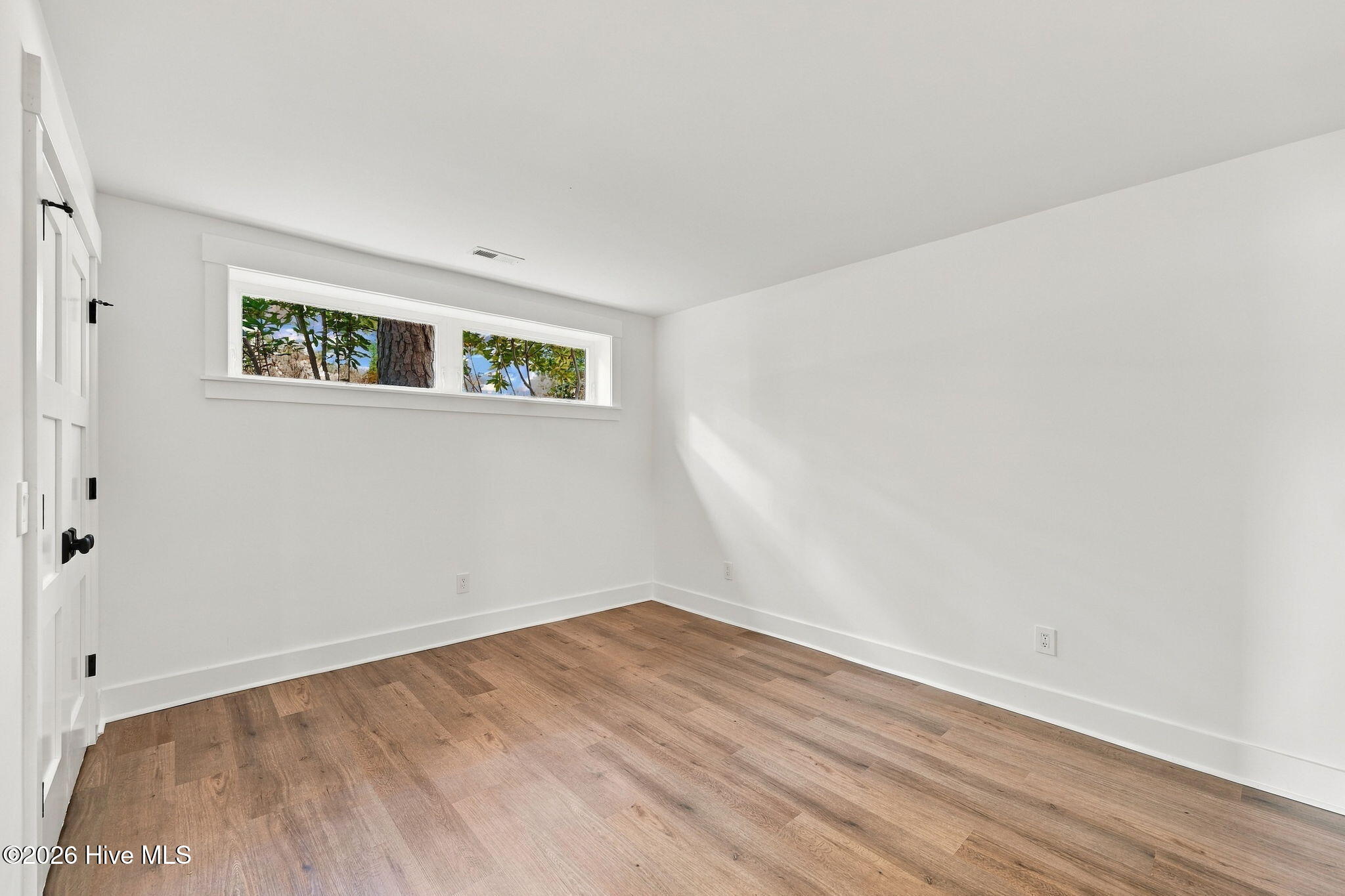 315 Lake Forest Drive SW
