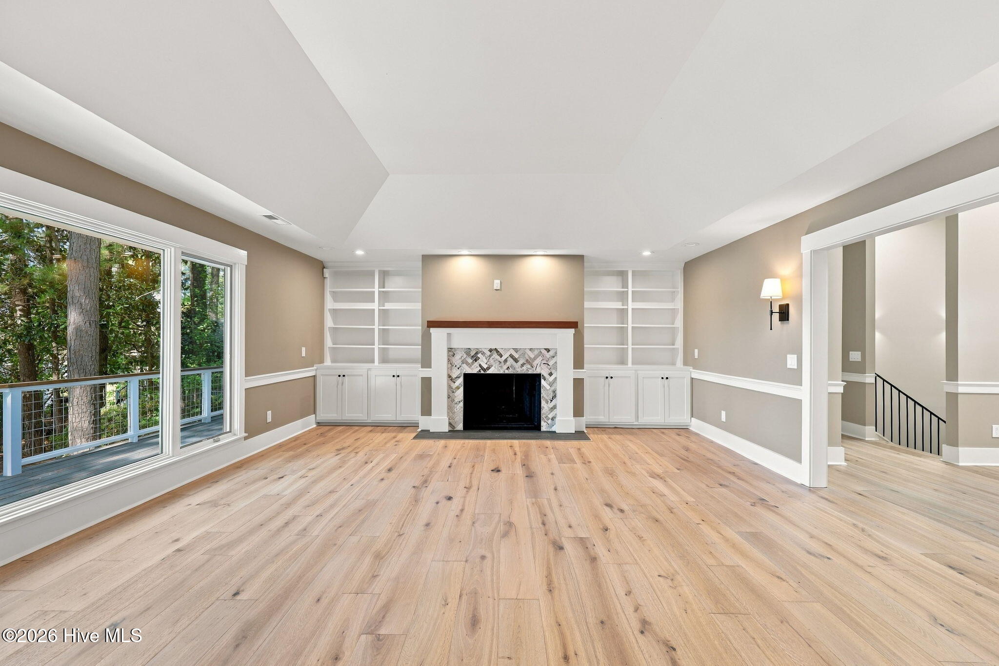 315 Lake Forest Drive SW