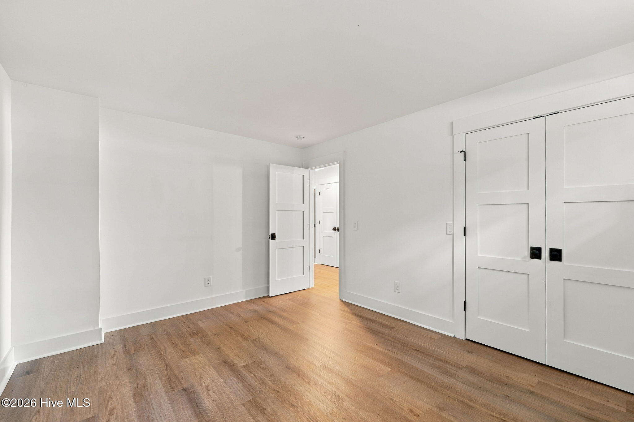 315 Lake Forest Drive SW