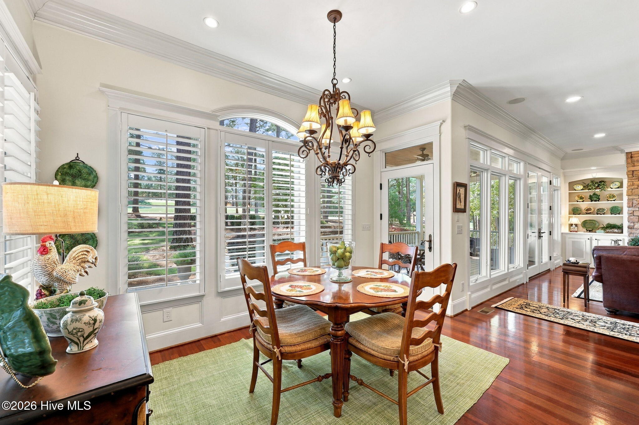 28 Middlebury Road