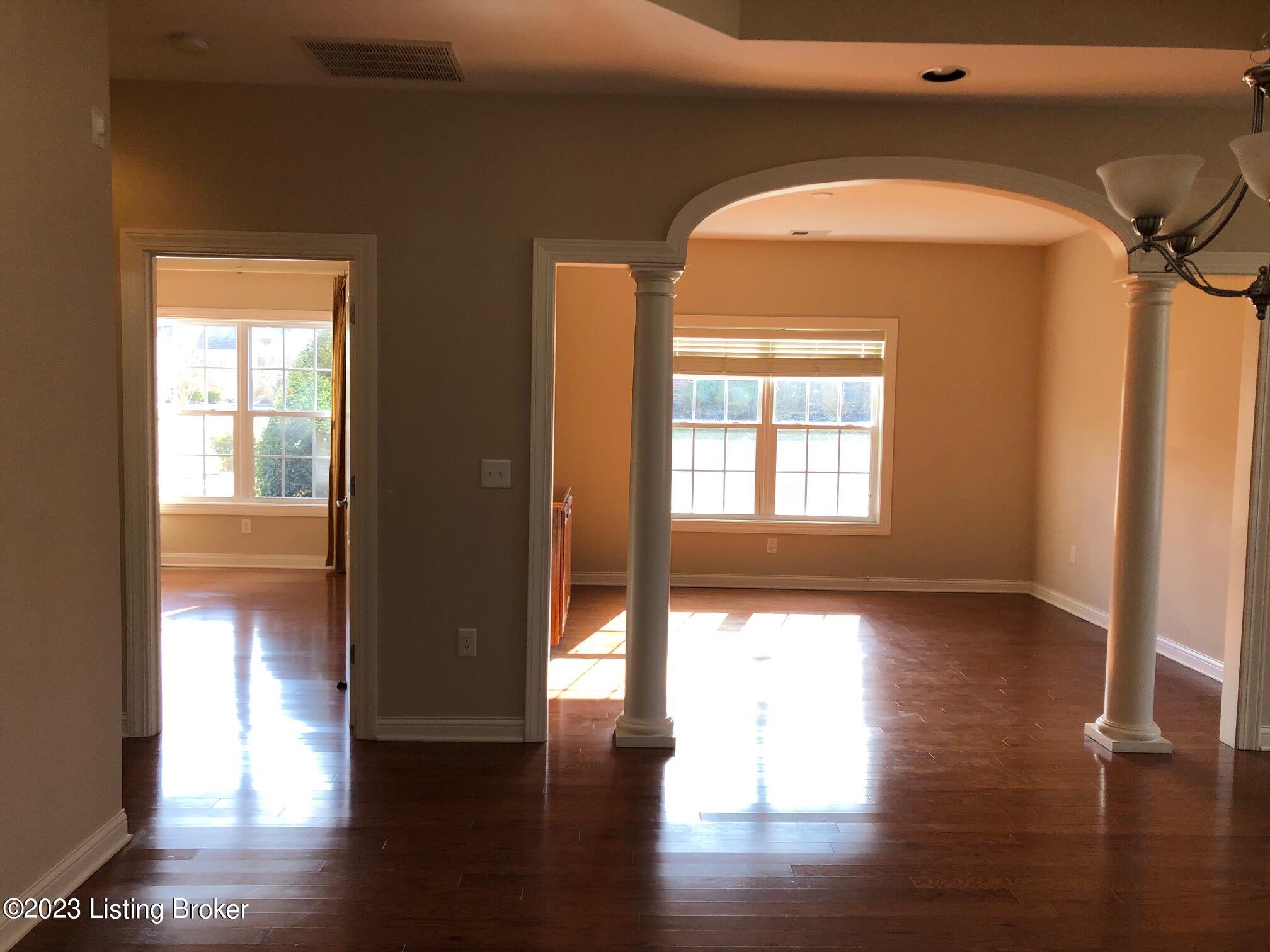 4512 Ivy Crest Cir