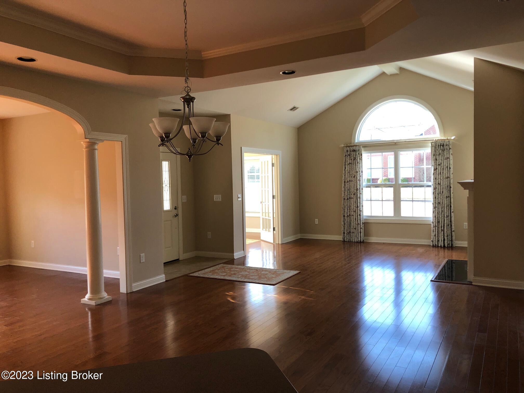 4512 Ivy Crest Cir